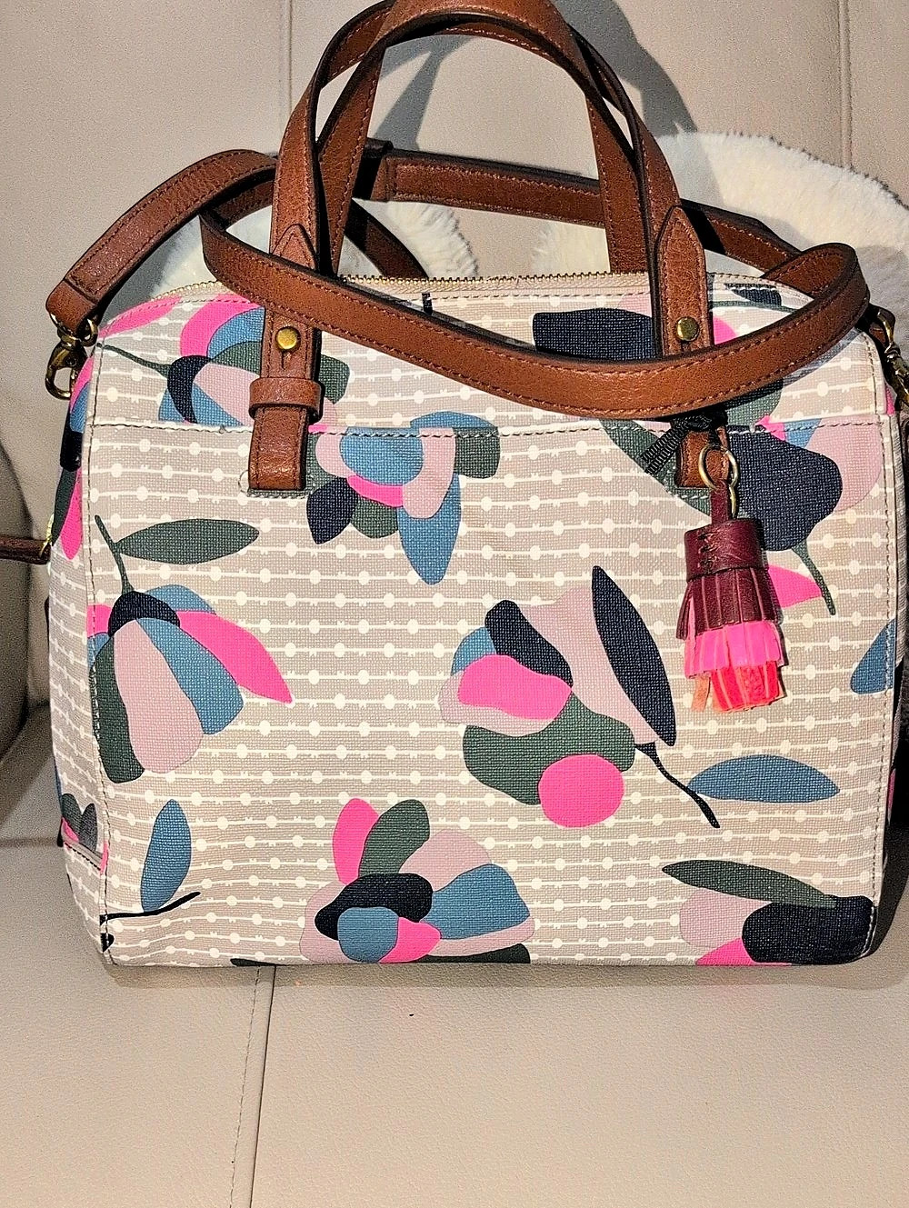 Fossil Key-Per Floral Coated Canvas Satchel Floral Print Tote Bag in Pink &